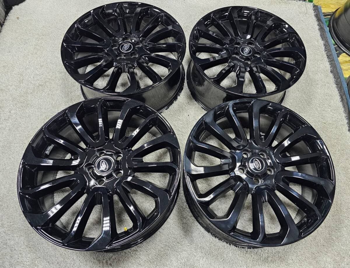 Land Rover 22" Wheels for Range Rover Sport | 5x120 | OEM | Dubai UAE detail 4