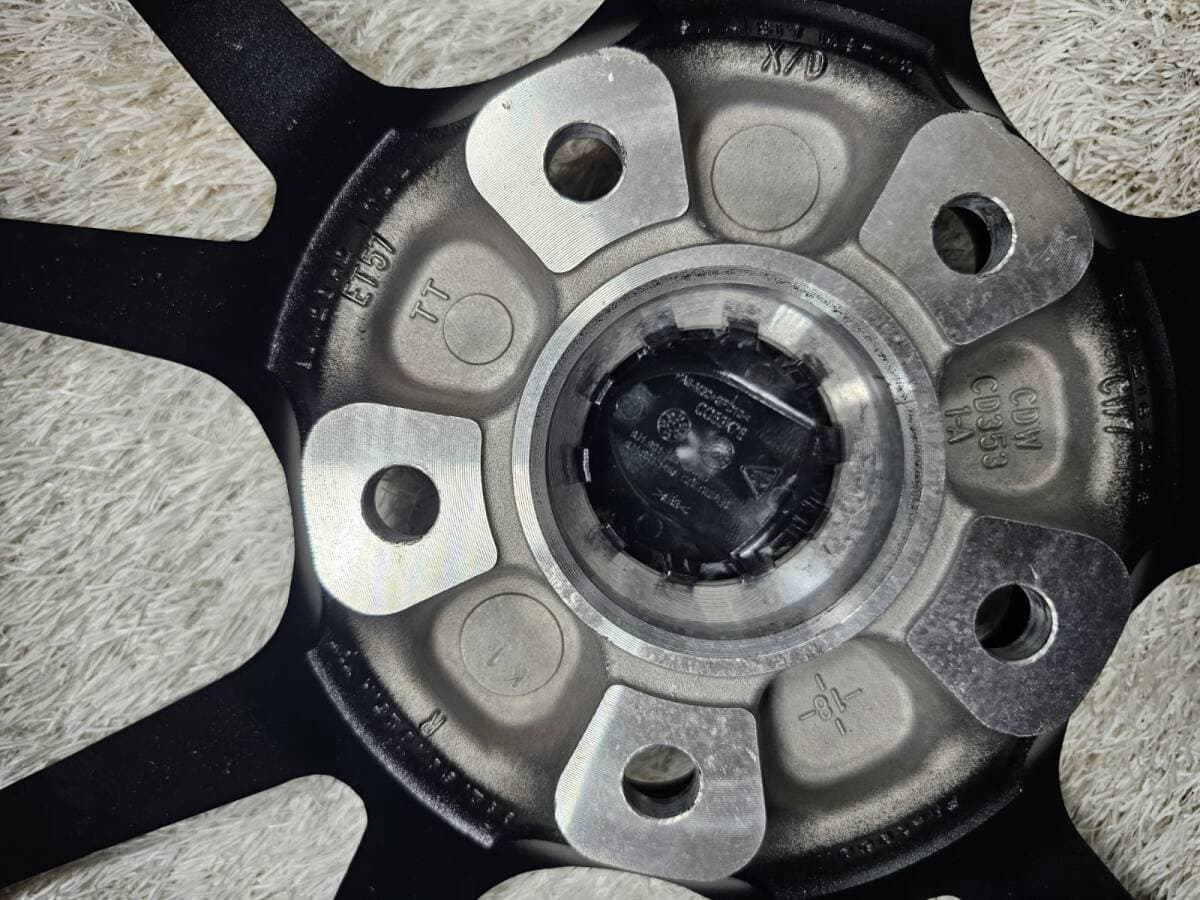 Porsche 20" Wheels for Porsche 981 Boxster | 5x130 | OEM | Dubai UAE detail 2