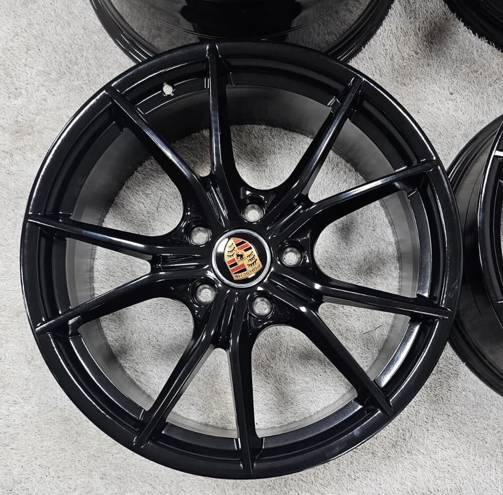 Porsche 20" Wheels for Porsche 981 Boxster | 5x130 | OEM | Dubai UAE detail 4