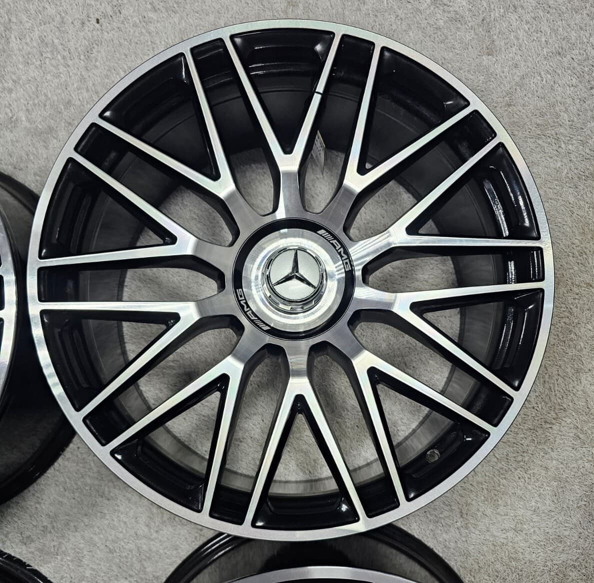 Mercedes Benz AMG 22" Wheels for Mercedes AMG GLS63 W167 | 5x112 | OEM | Dubai UAE detail 3
