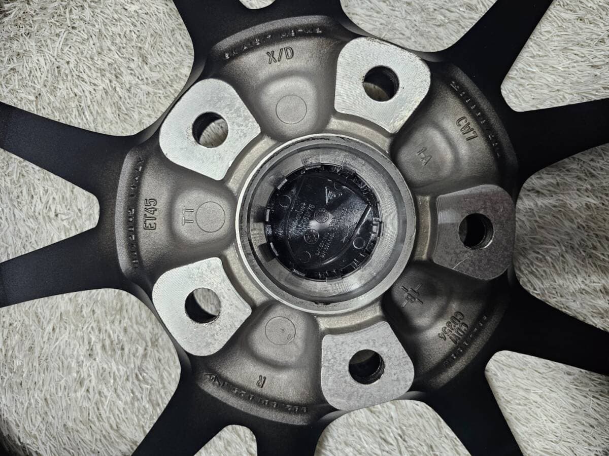 Porsche 20" Wheels for Porsche 981 Boxster | 5x130 | OEM | Dubai UAE detail 3
