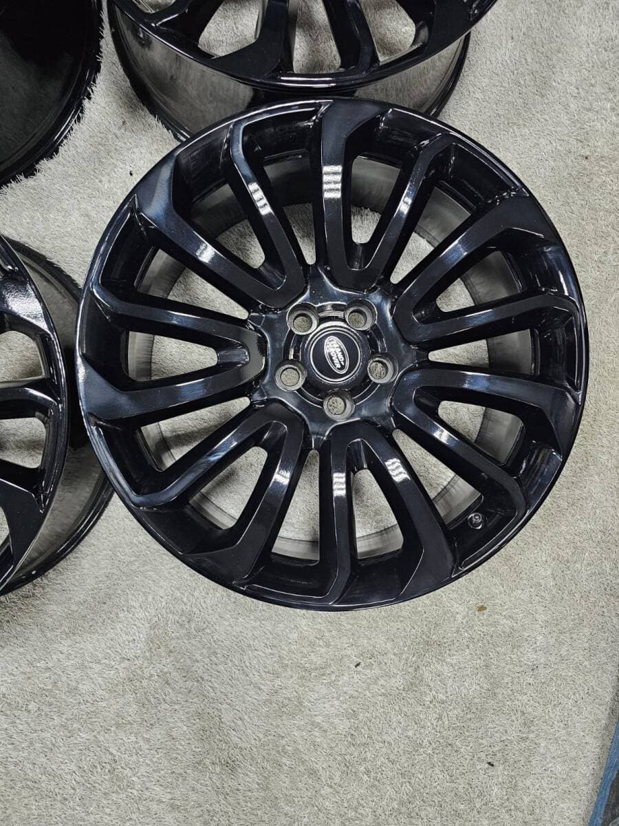 Land Rover 22" Wheels for Range Rover Sport | 5x120 | OEM | Dubai UAE detail 3