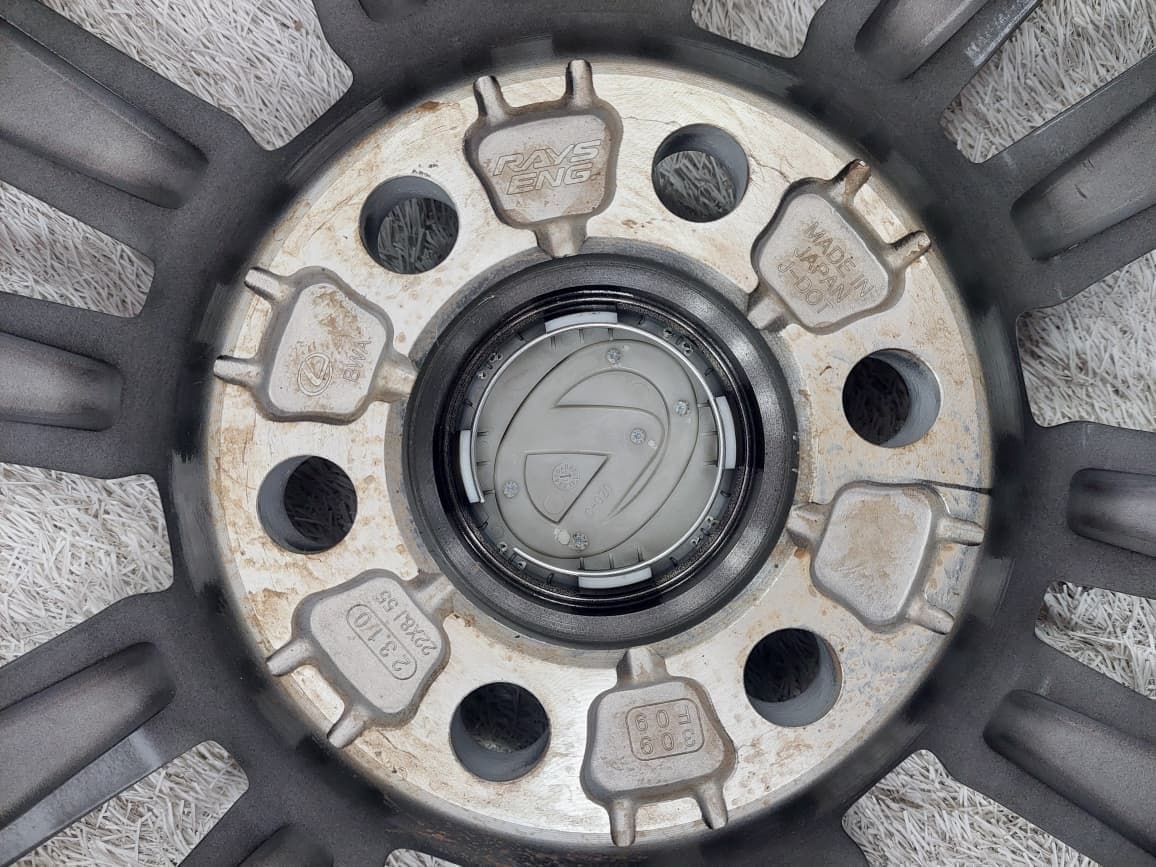 Lexus 22" Wheels for Lexus LX700 | 6x139.7 | OEM | Dubai UAE detail 4
